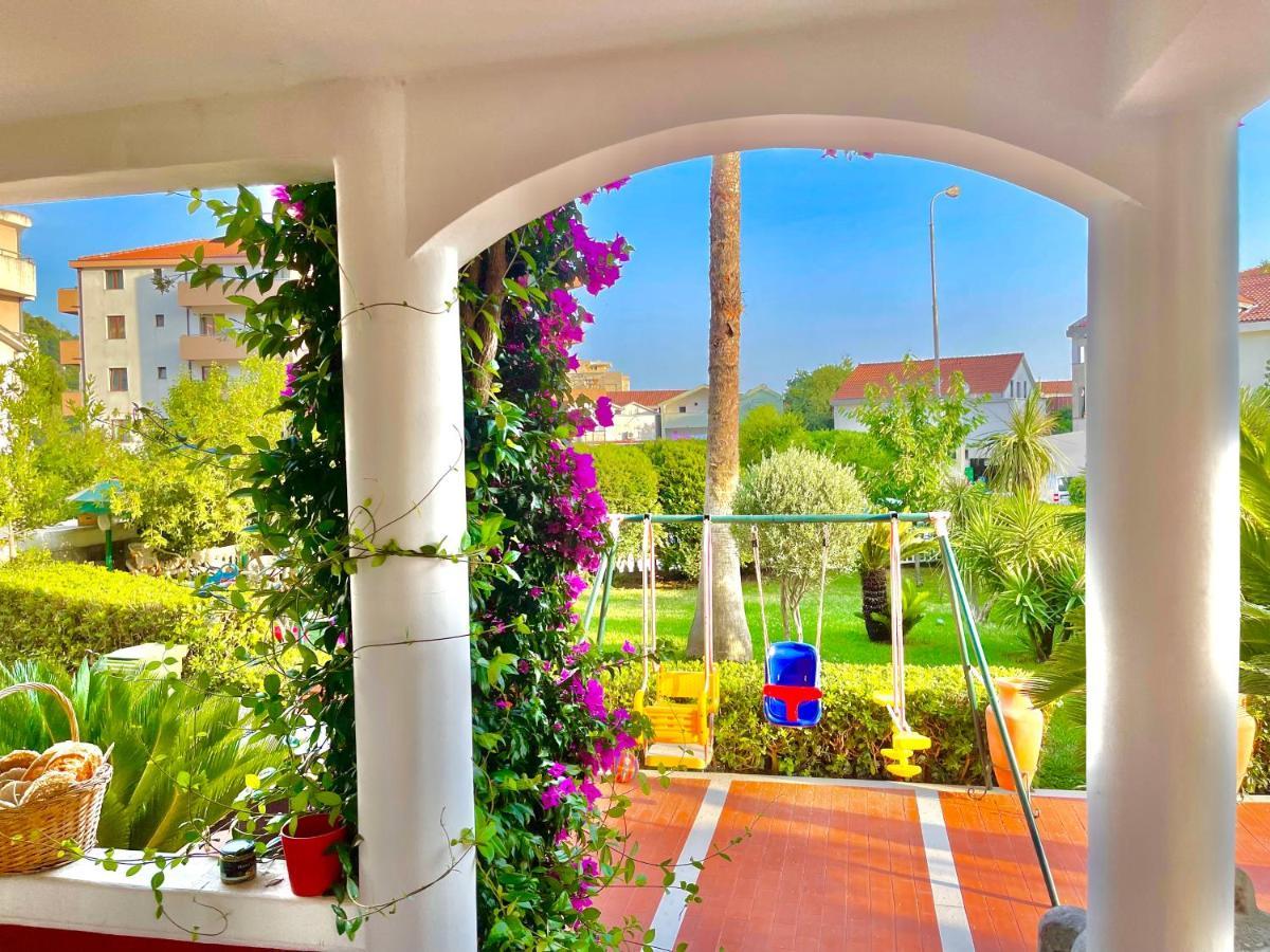 Vila L Budva Hotel Eksteriør billede