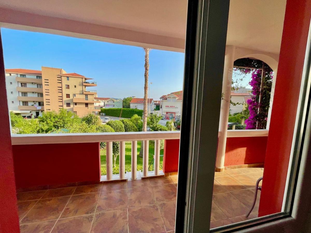 Vila L Budva Hotel Eksteriør billede