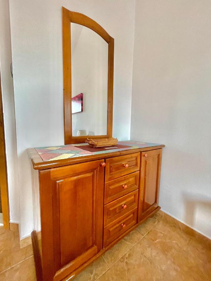 Vila L Budva Hotel Eksteriør billede
