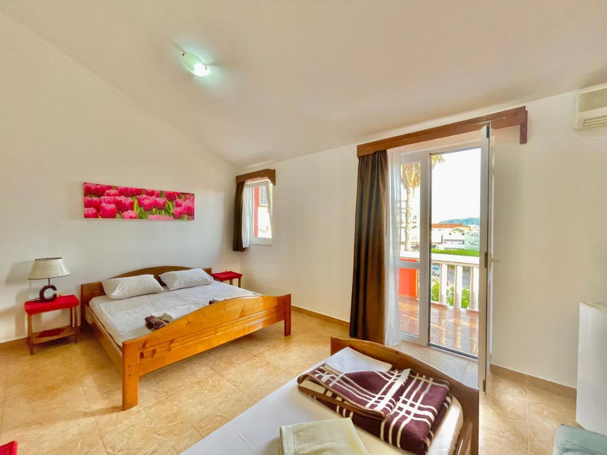 Vila L Budva Hotel Eksteriør billede