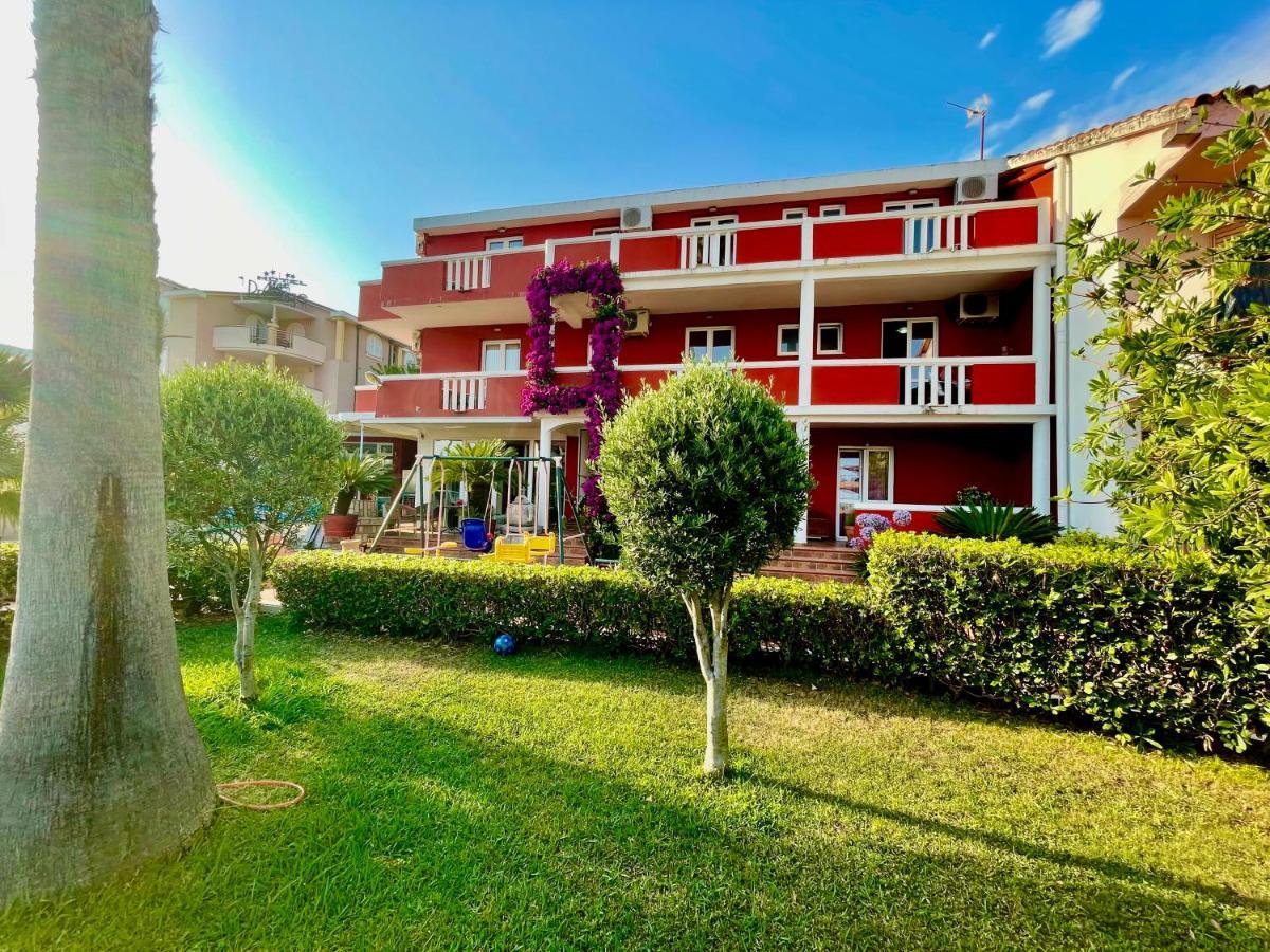 Vila L Budva Hotel Eksteriør billede